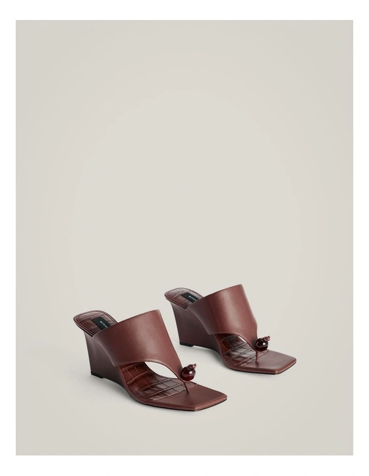 Cassie Bead Wedge in Deep Rust image 3