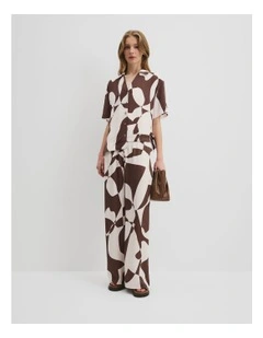 Print Pull On Cupro Pintuck Pant in Cocoa Geo