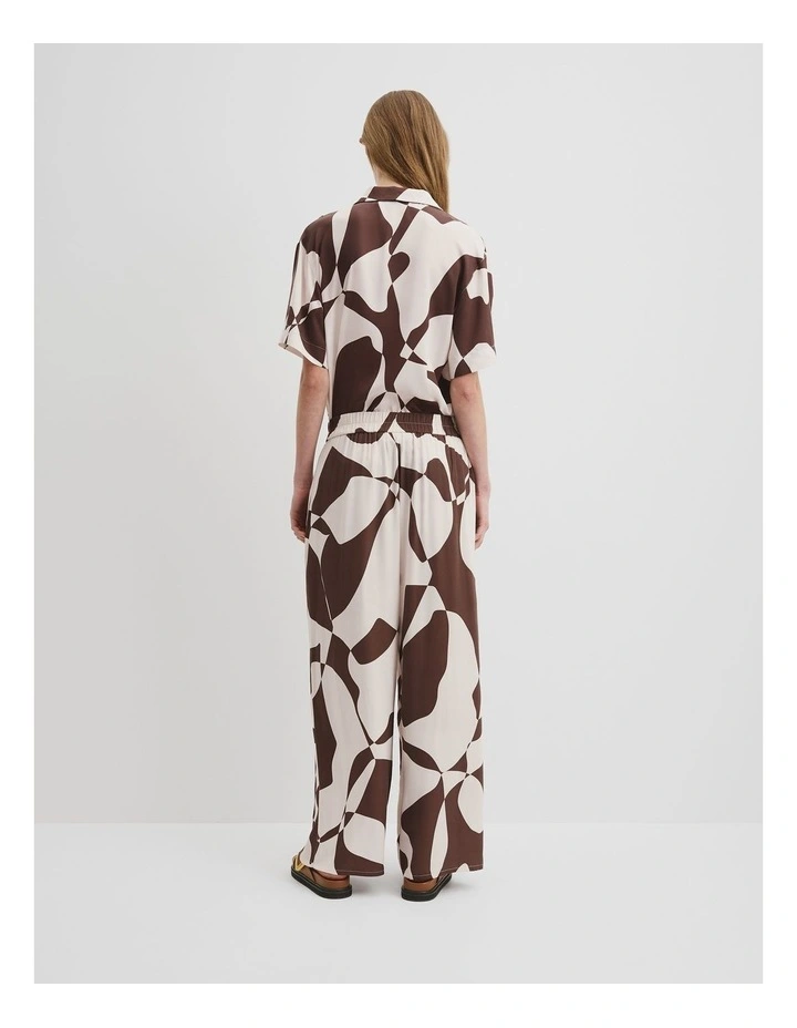 Print Pull On Cupro Pintuck Pant in Cocoa Geo image 4