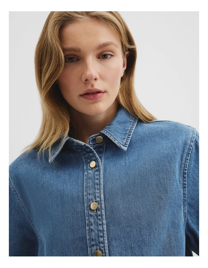 Short Sleeve Denim Shirt in Mid Blue Wash image 2