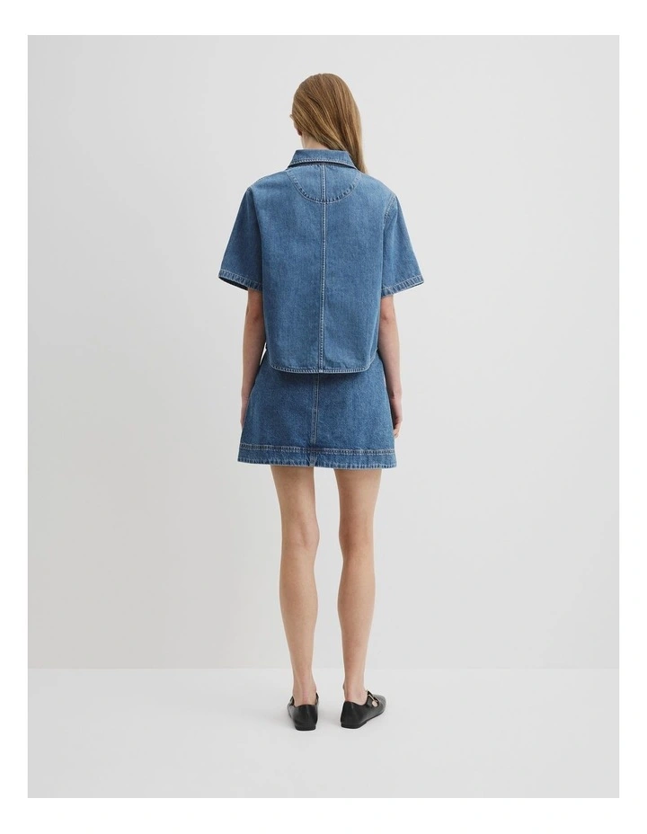 Short Sleeve Denim Shirt in Mid Blue Wash image 4