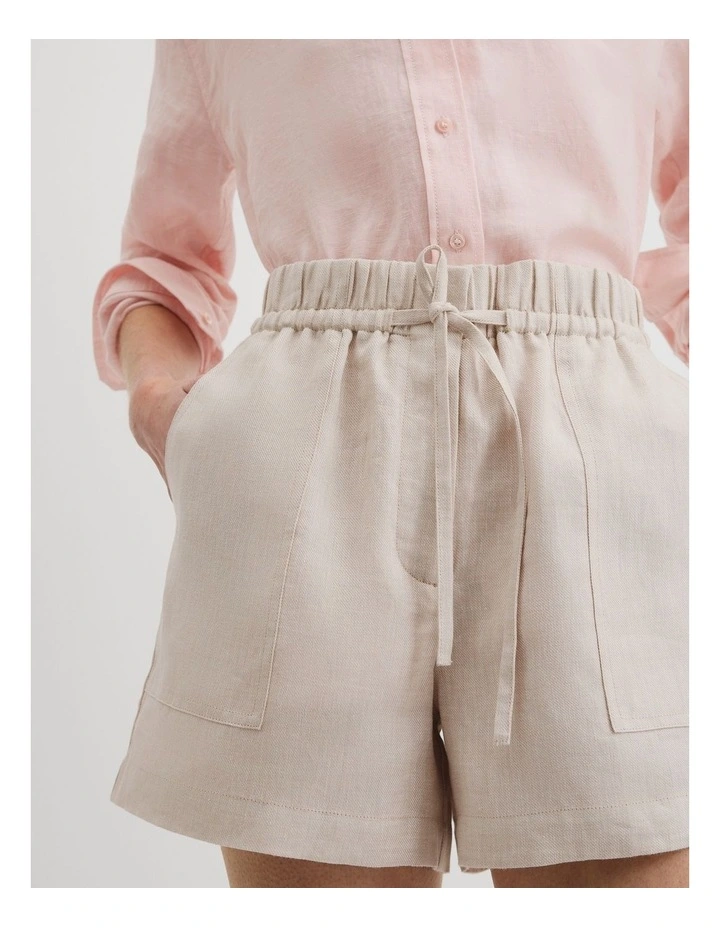 Organically Grown Linen Tie Detail Short in Sand image 3