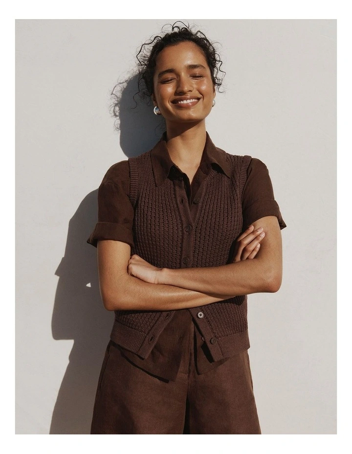 Organically Grown Linen Suit Short in Cocoa image 2