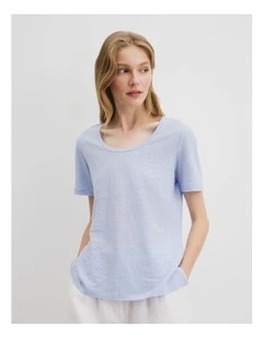 Organically Grown Linen Scoop Neck T-shirt in Ice Blue