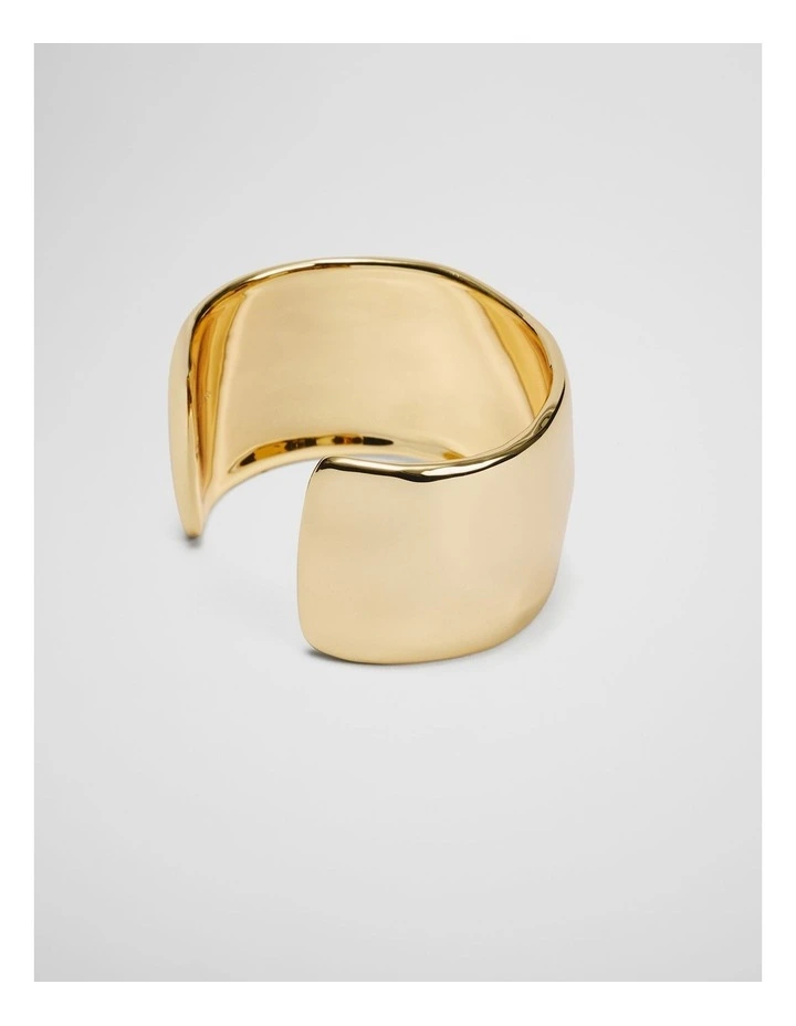 Kora Molten Cuff in Gold image 3