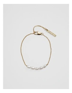 Mia Freshwater Pearl Bracelet in Gold