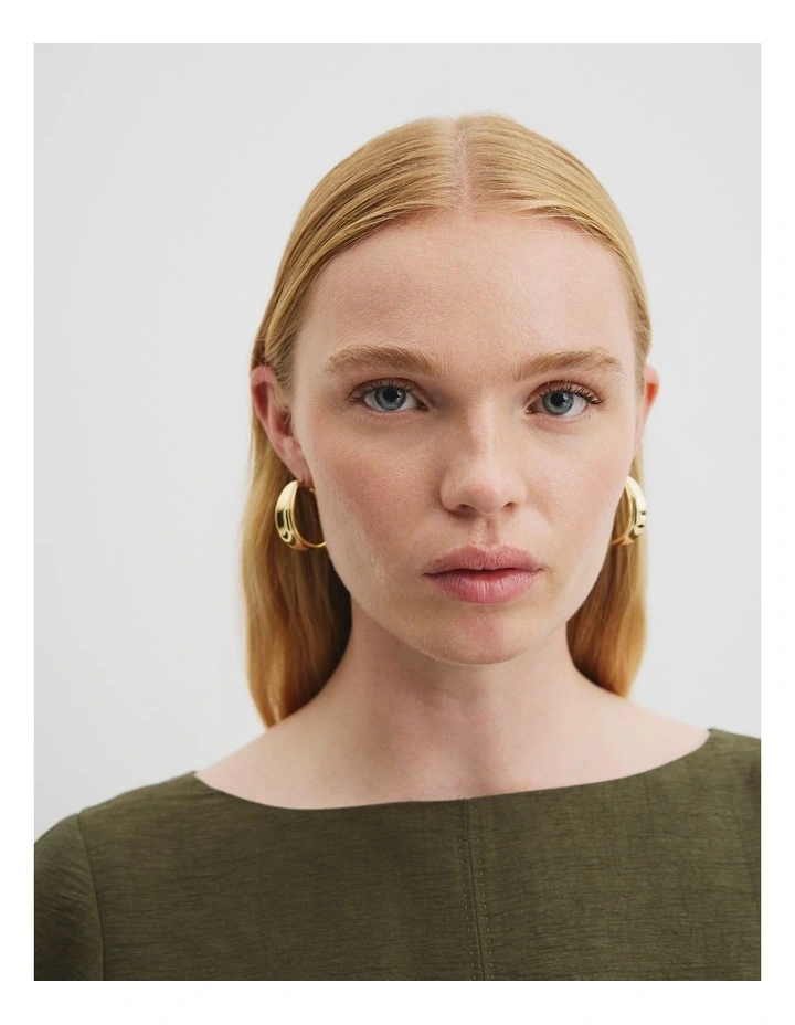 Kora Statement Hoop in Gold image 4