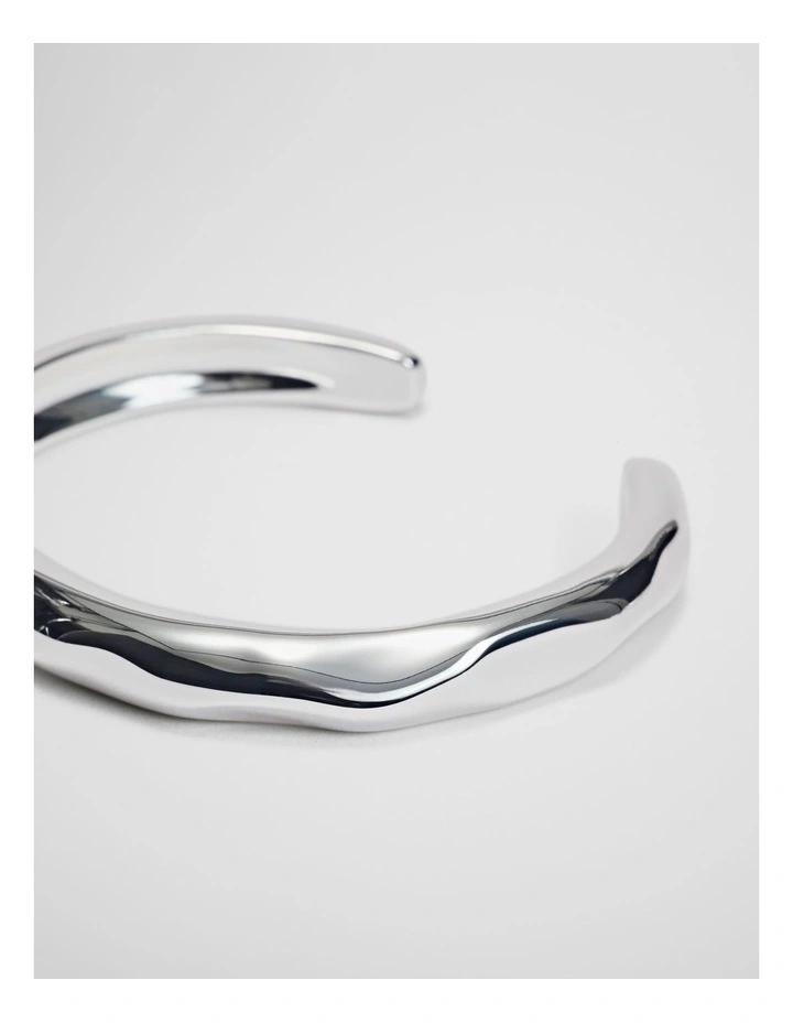 Kora Thin Molten Cuff in Silver image 3