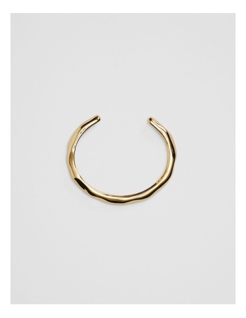 Gold colour