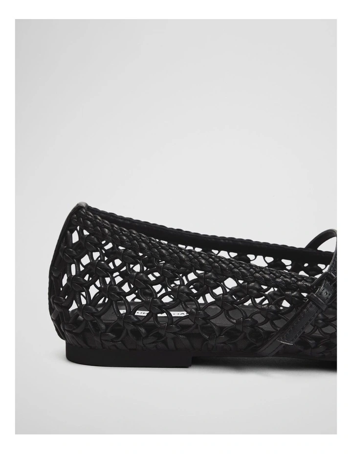 Nina Flat in Black image 4