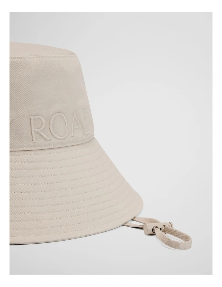 Cr Bucket Hat in Sand image 3