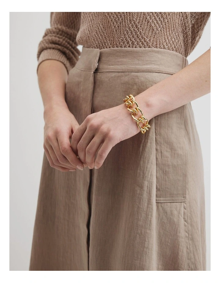 Freya Chain Bracelet in Gold image 2