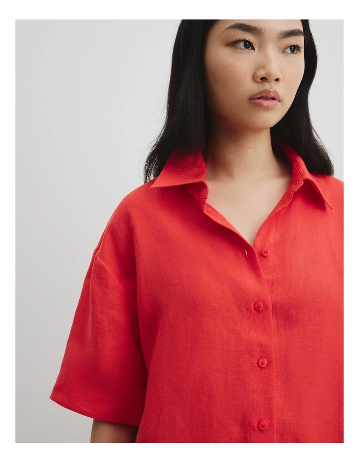 Organically Grown Linen Short Sleeve Shirt in Vivid Red image 3