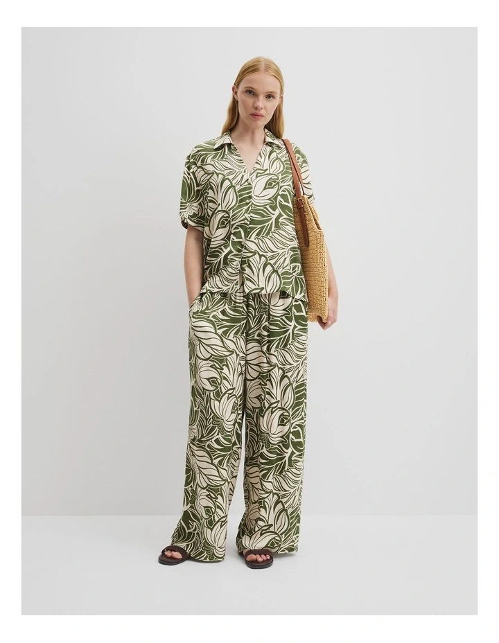 Print Short Sleeve Cupro Shirt in Etched Tropical image 1