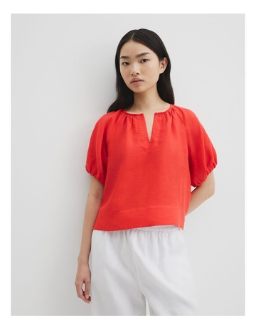 Vivid Red colour