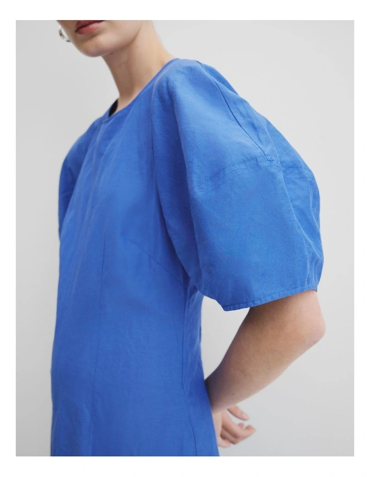 Blouson Sleeve Midi Dress in Riviera Blue image 3