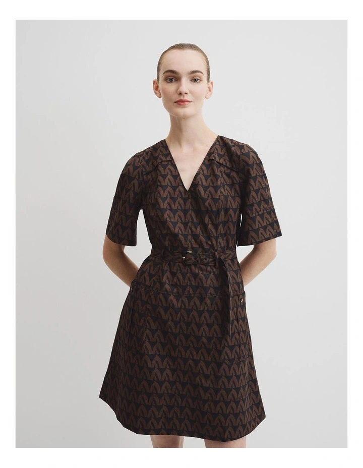 Print Topstitch Detail Dress in Cocoa Batik Geo image 2