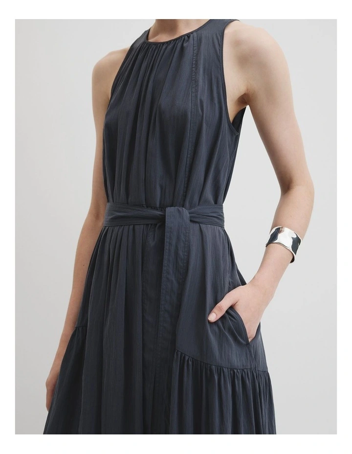 Trapeze Maxi Dress in Navy image 3