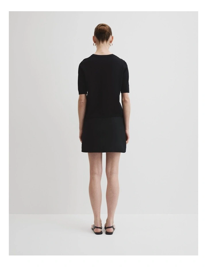 Organically Grown Cotton Linen Short Sleeve Knit T-shirt in Black image 4