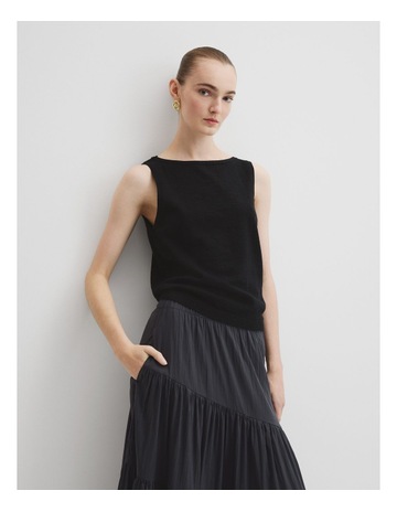 Black colour