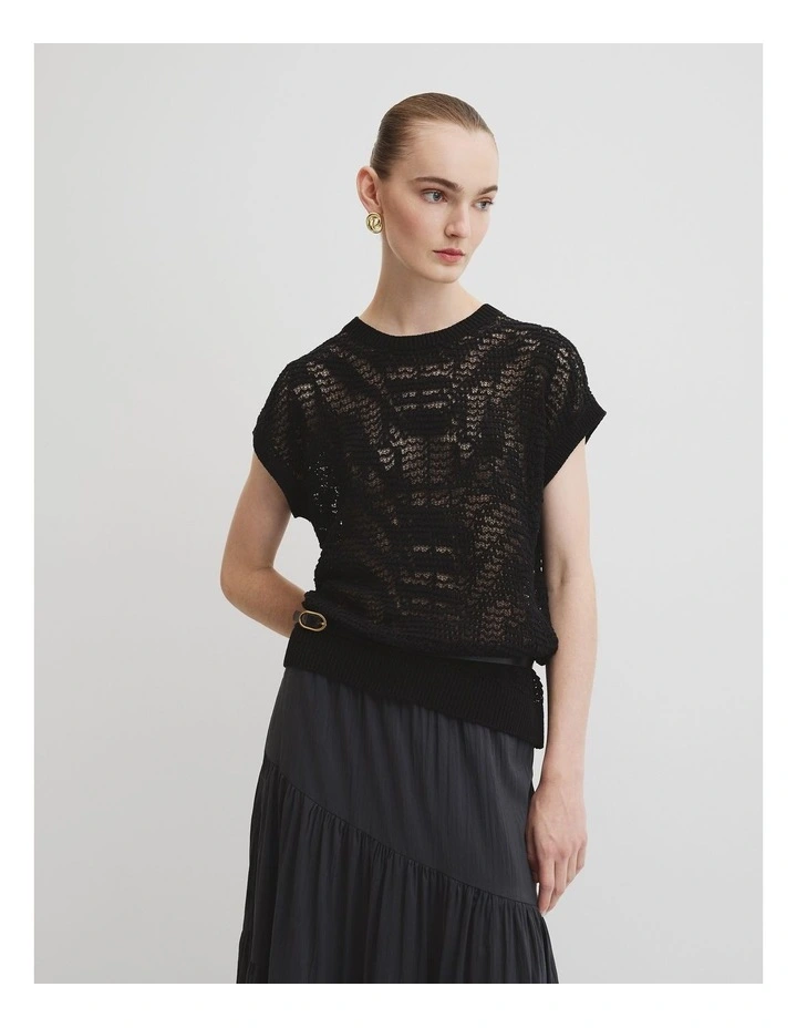 Patterned Mesh Knit T-shirt in Black image 3