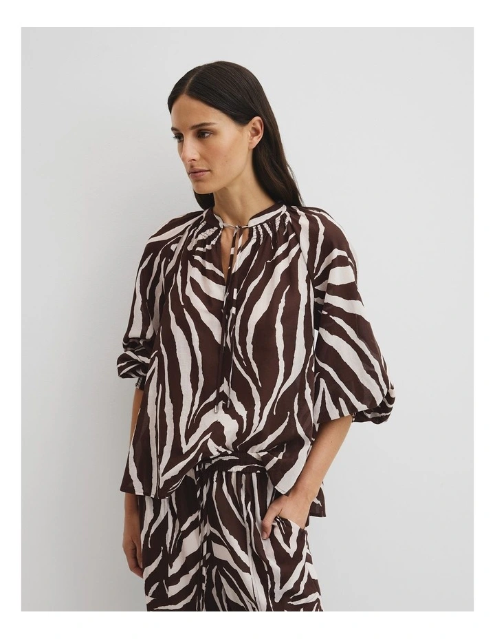 Print Blouson Blouse in Mocha Animal image 2