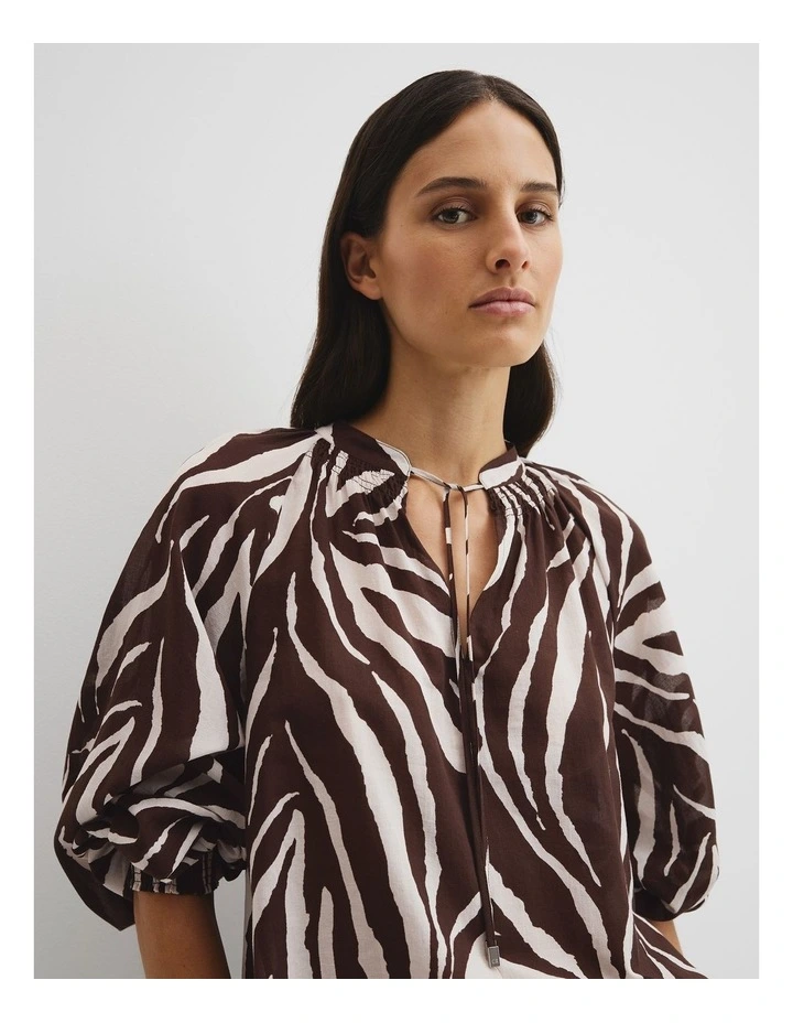 Print Blouson Blouse in Mocha Animal image 3