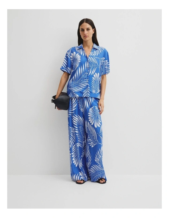 Print Short Sleeve Cupro Straight in Feather Palm Print image 3