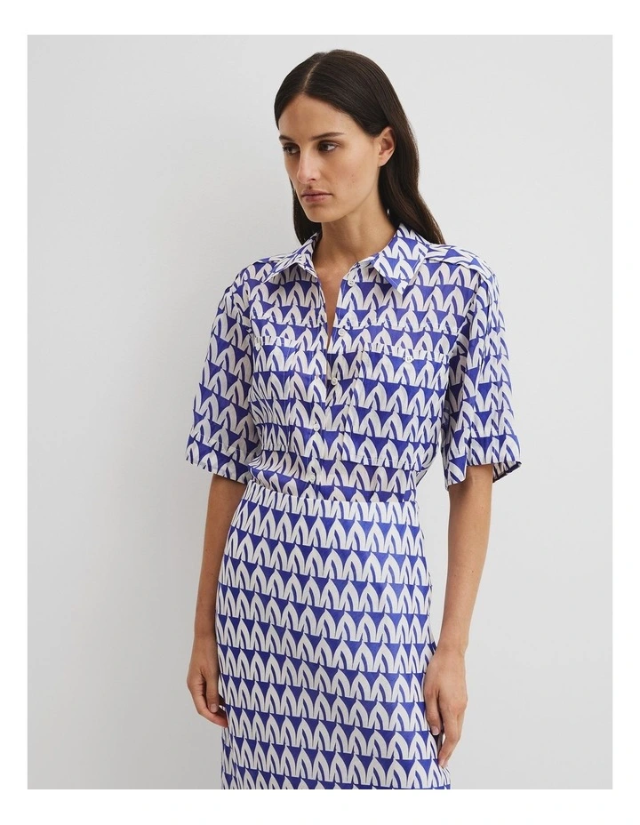 Print Utility Shirt in Ultra Blue Batik Geo image 3