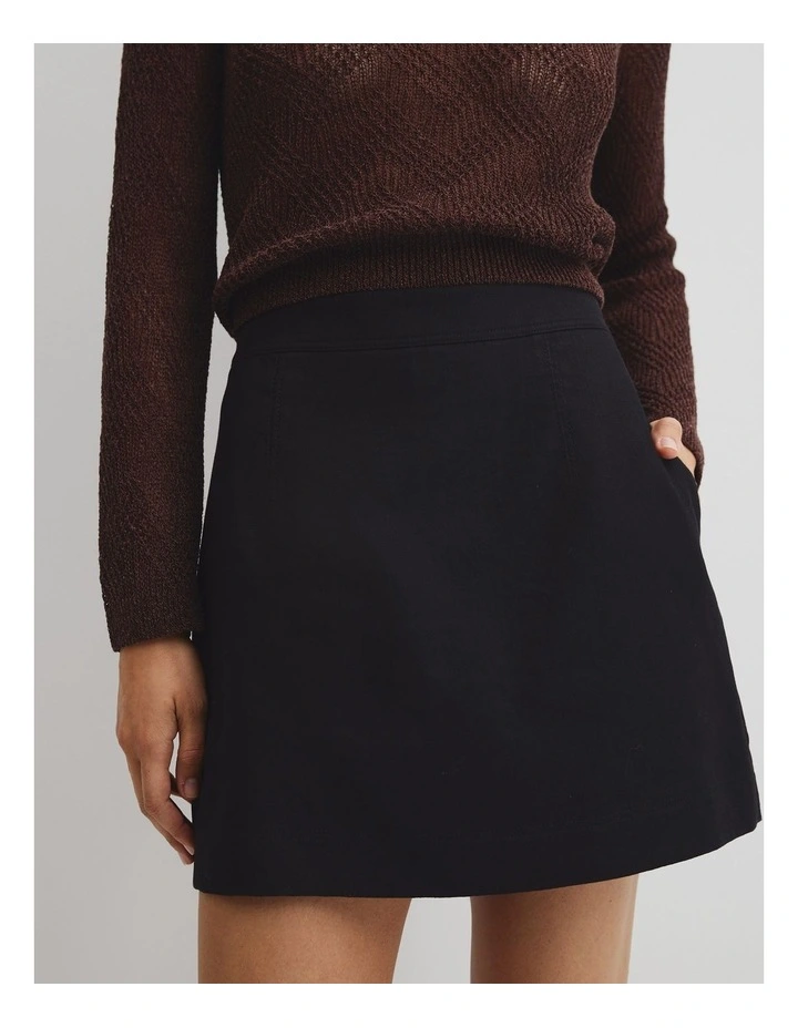 Linen Skort in Black image 3