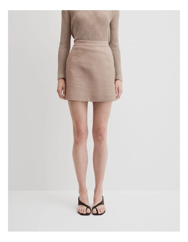Linen Skort in Tapioca image 2