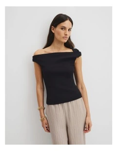 Twist Shoulder Top in Black