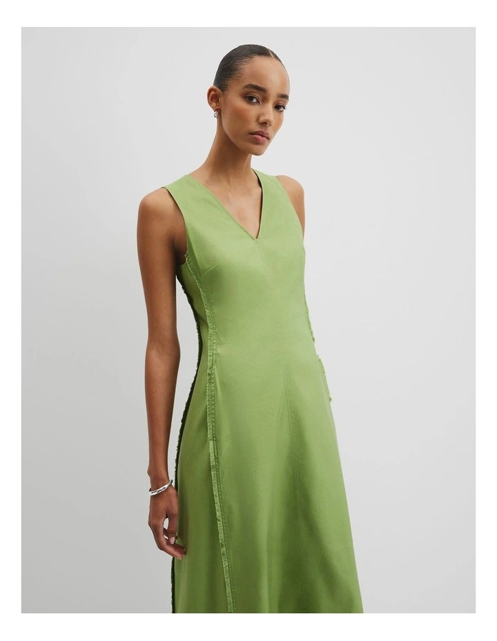 V-neck Maxi Dress in Kiwi image 2