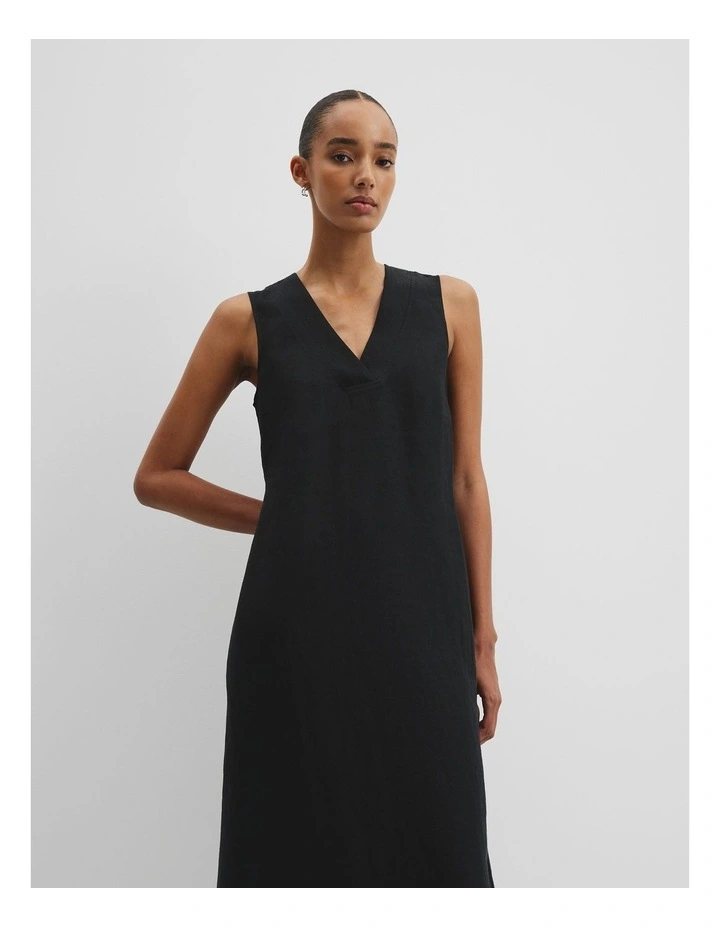 Organically Grown Linen Sleeveless V-neck Linen Dress in Black image 3