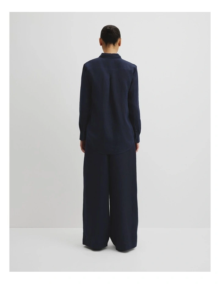 Organically Grown Linen Shirt in Navy image 4