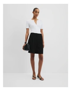 Bermuda Short in Black