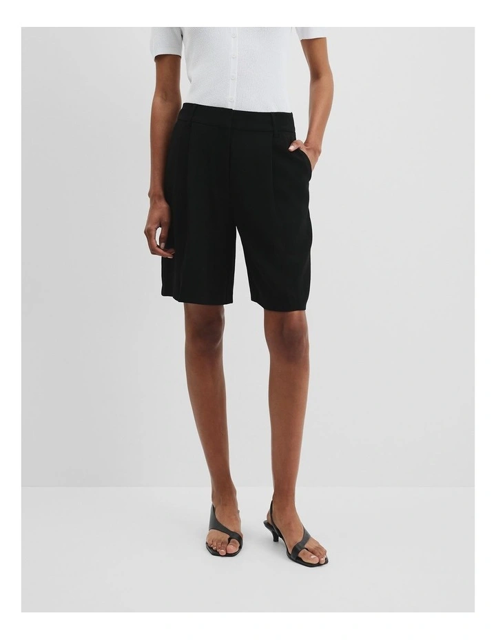 Bermuda Short in Black image 3