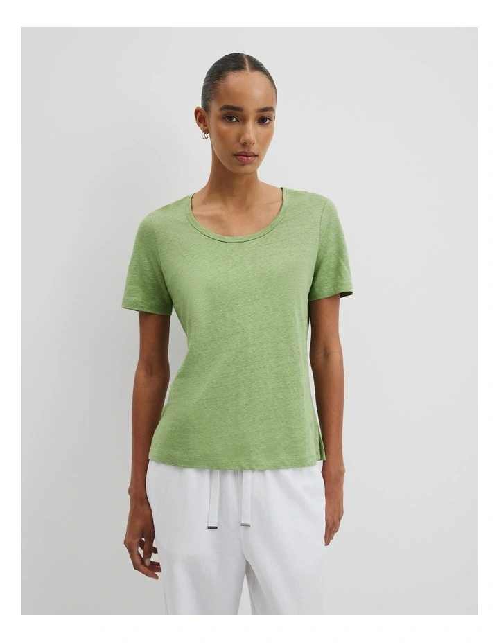 Linen Scoop Neck T-shirt in Kiwi image 2