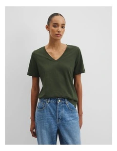 Australian Good Earth Cotton Short Sleeve V-neck T-shirt in Dark Fern