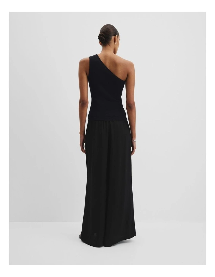 One Shoulder Tank in Black image 4