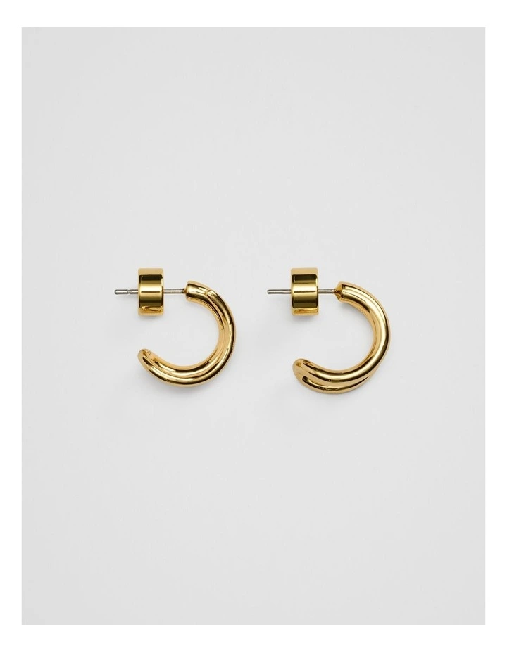 Cassia Hoop Earring in Gold image 1