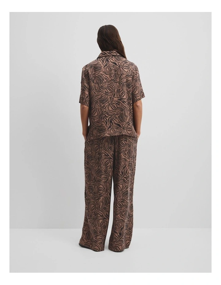 Print Short Sleeve Cupro Shirt in Micro Zebra image 4