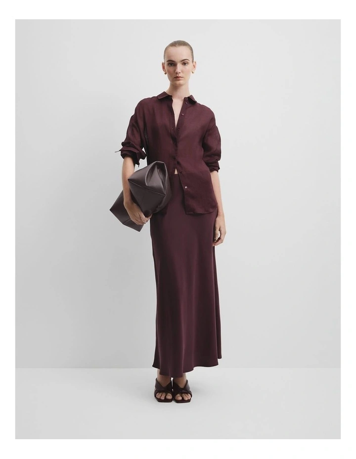 Relaxed Fluid Shirt in Plum image 2