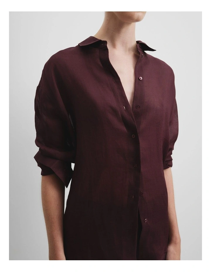 Relaxed Fluid Shirt in Plum image 3
