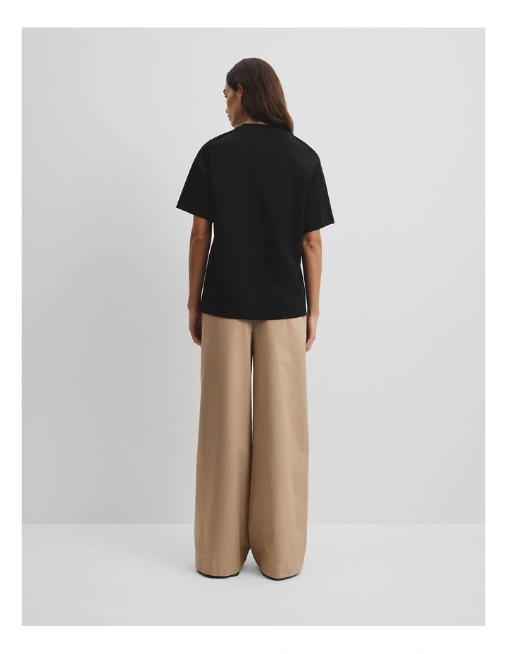 Oversized T-shirt in Black image 4