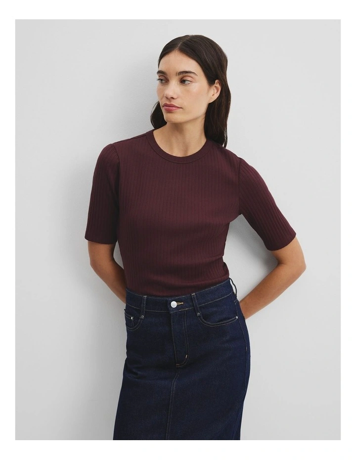 Australian Cotton Blend Short Sleeve Fitted T-shirt in Plum image 1