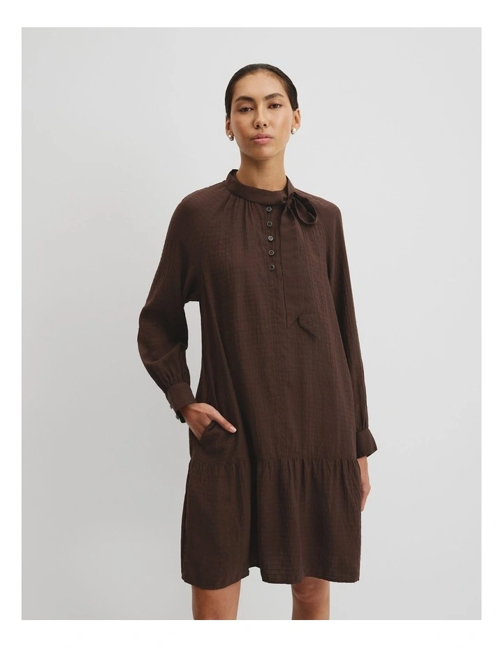 Textured Smock Dress in Cocoa Bean image 3