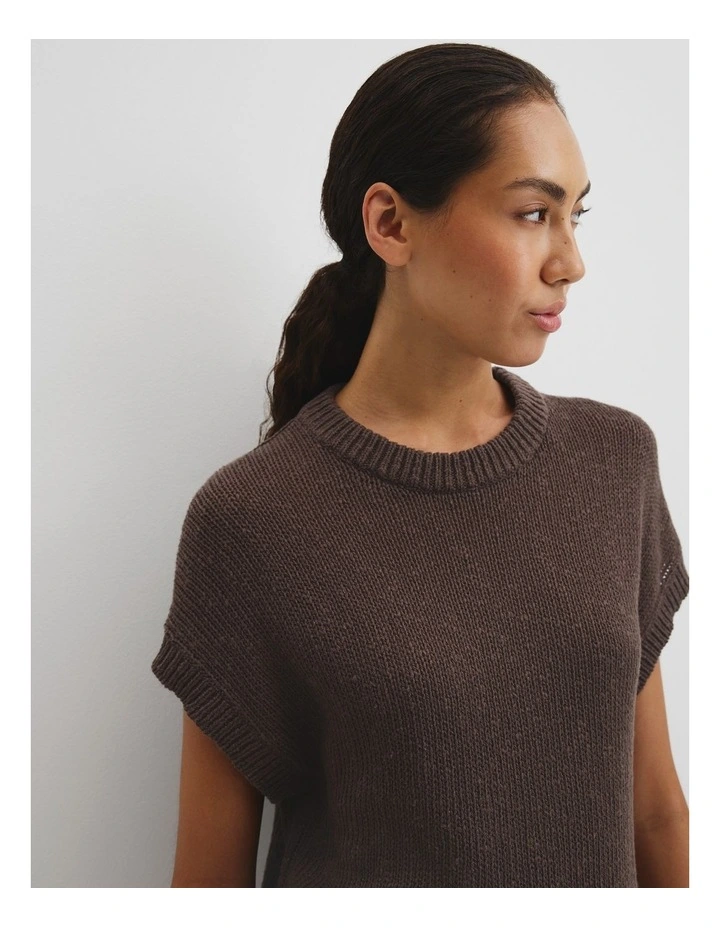 Textured Knit T-shirt in Cocoa Bean image 2