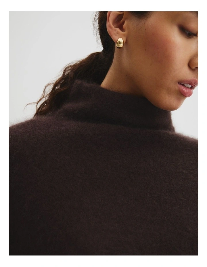 Short Sleeve Fluffy Knit in Cocoa Bean image 3