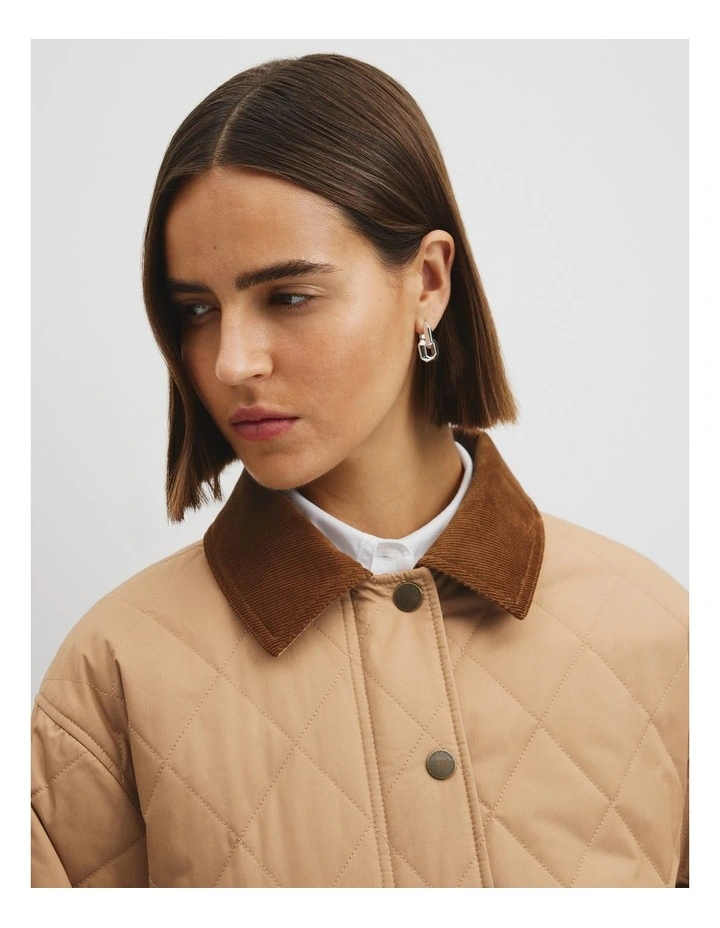 Quilted Barn Jacket in Light Cognac image 4